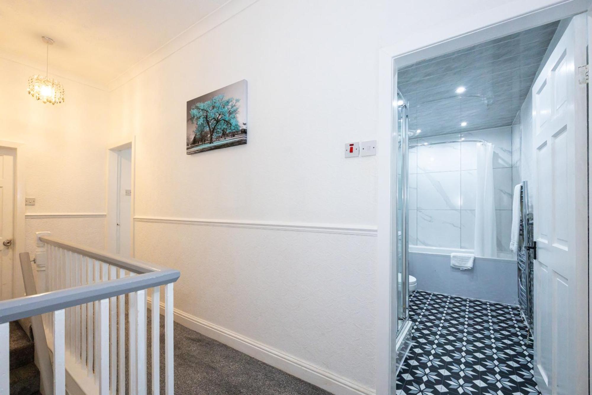 Cosy Four Bedroom Terrace